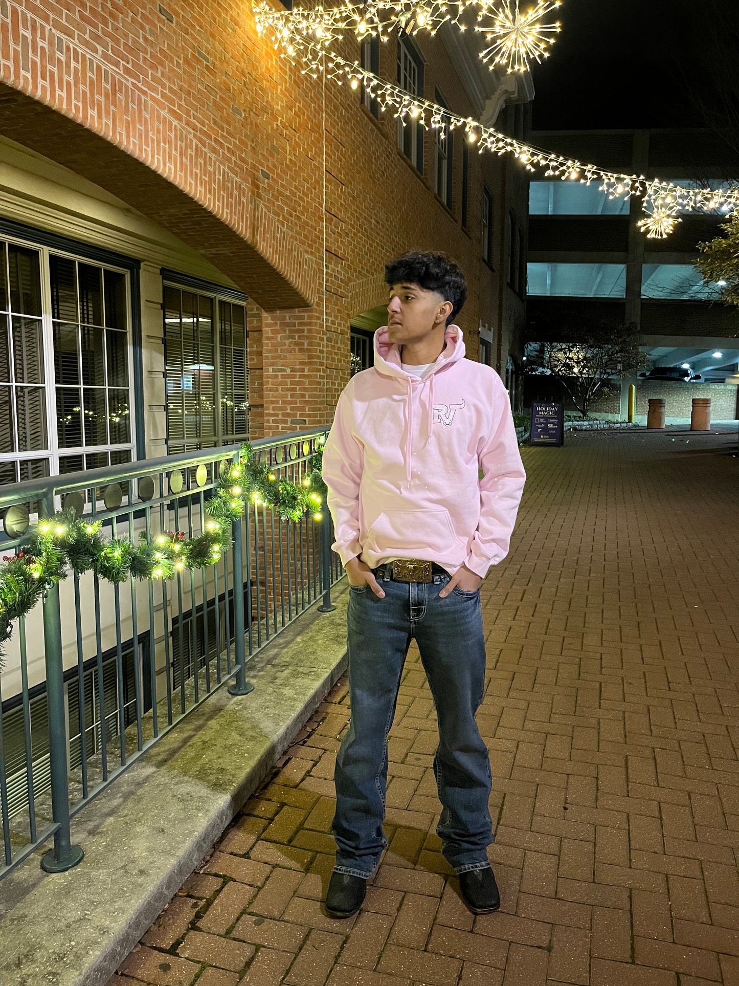 Raza Vaquera Pink hoodie